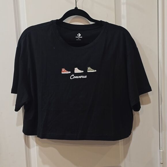 Converse Logo High Tops Graphic Crop T-Shirt - Picture 4 of 5